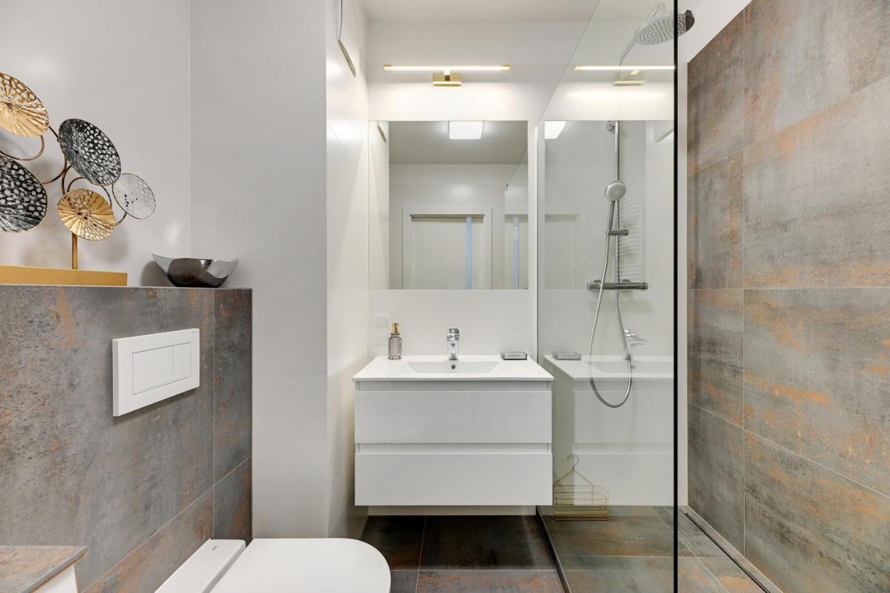 Blue Lagoon Przy Motlawie Апартаменти Гданськ